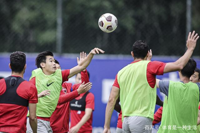 辽宁铁人4-0大胜青岛海牛，保级在望却遭遇伤退困扰